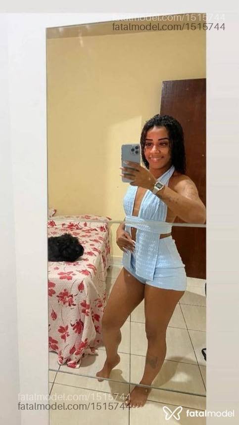 Acompanhante mulher morena (o) de olhos pretos em Armação dos Búzios - Rebecca