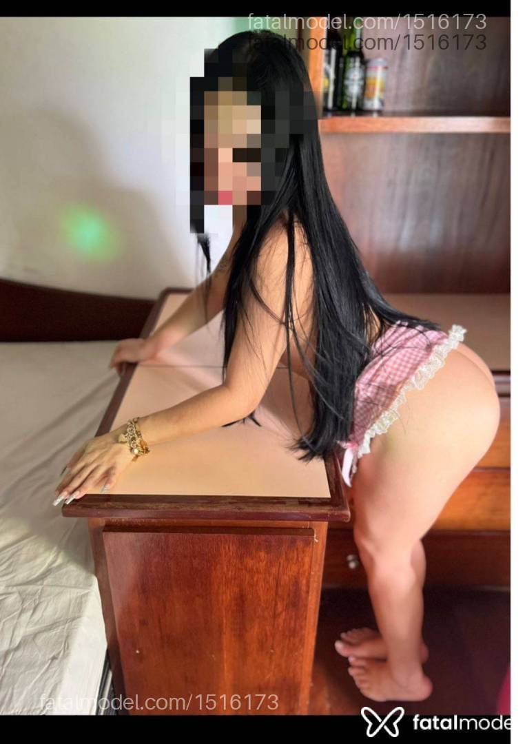 Acompanhante mulher com cabelo castanho de olhos castanhos em Belo Horizonte - Lorrany Stefane