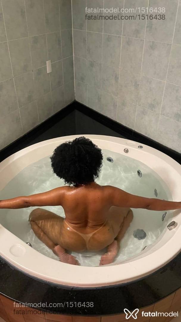Acompanhante mulher morena (o) de olhos castanhos em Aracaju - Julia Ferraz