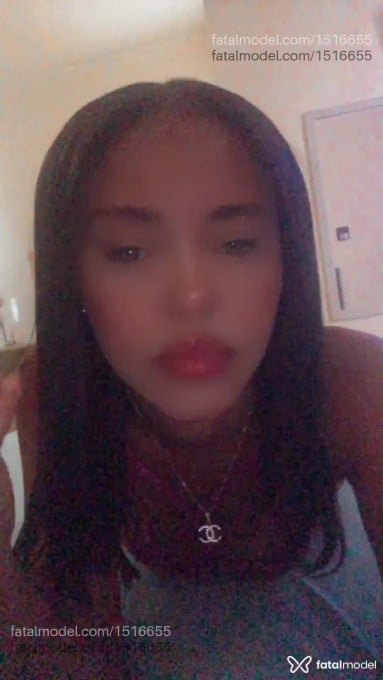 Acompanhante mulher morena (o) de olhos castanhos em Volta Redonda - Pérola Mello