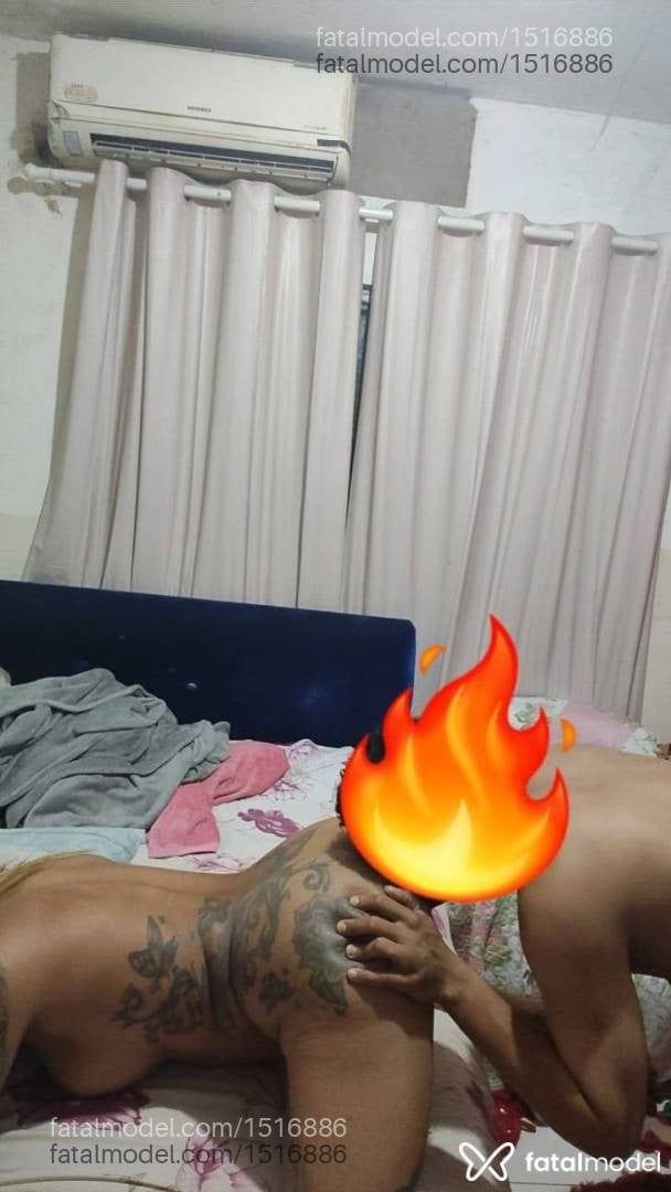 Acompanhante homem trans loira (o) de olhos castanhos - Angel Salimeni