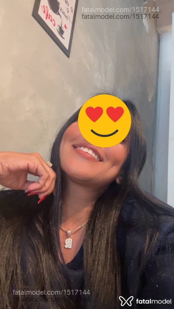 Acompanhante mulher morena (o) de olhos castanhos - Cunhã