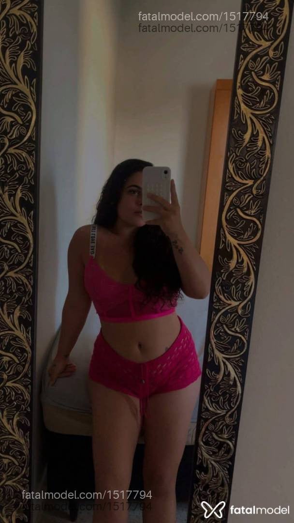 Acompanhante mulher com cabelo castanho de olhos mel em Sete Lagoas Acompanhante mulher com cabelo castanho de olhos mel em Sete Lagoas - Bella Werneck