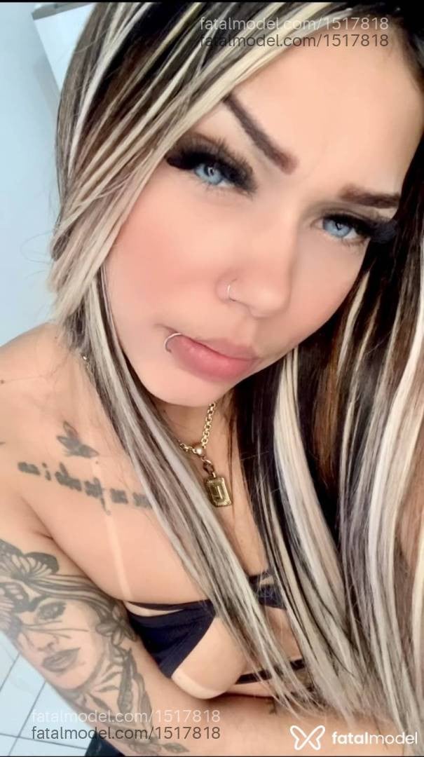 Acompanhante mulher loira (o) de olhos castanhos - Sabrina Silva