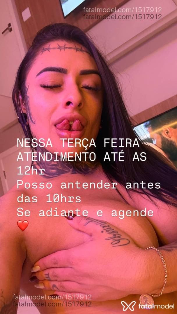 Acompanhante mulher morena (o) de olhos pretos - Babi Webber
