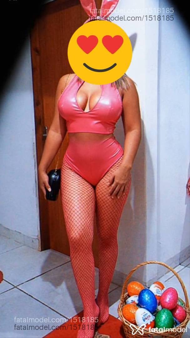 Acompanhante mulher morena (o) de olhos castanhos - Maitê