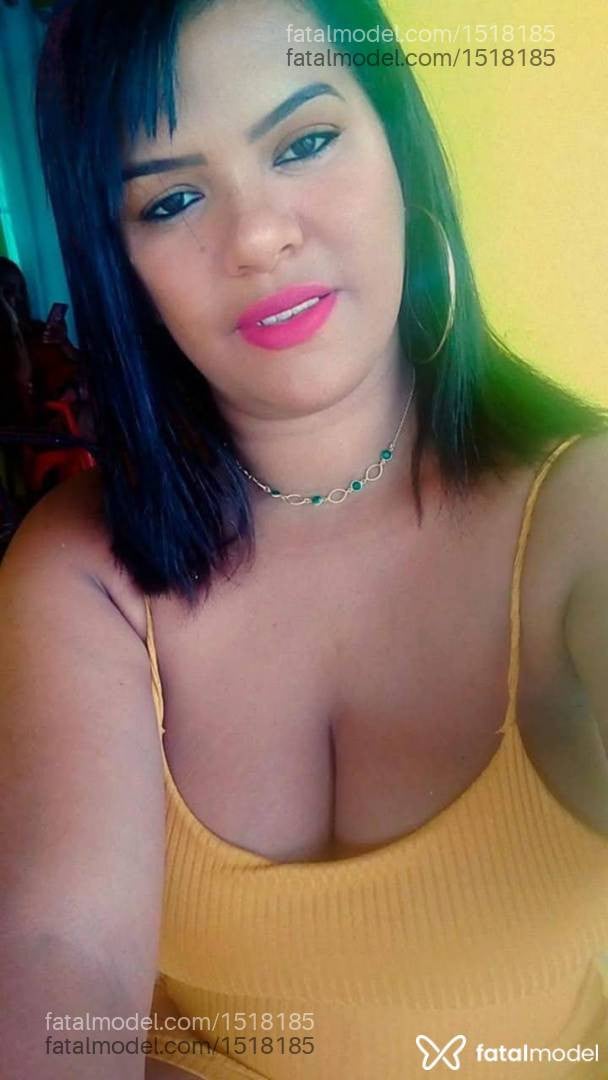 Acompanhante mulher morena (o) de olhos castanhos - Maitê