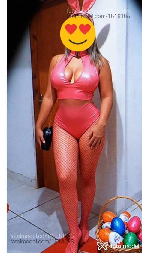 Acompanhante mulher morena (o) de olhos castanhos - Maitê