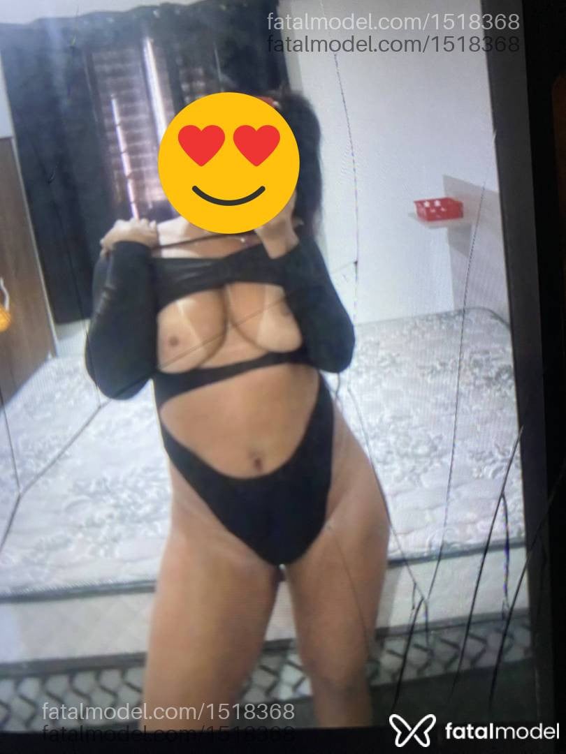 Acompanhante mulher morena (o) de olhos castanhos - Nycolle