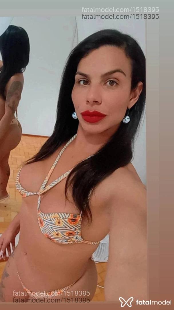 Acompanhante travesti morena (o) de olhos castanhos - Jámille