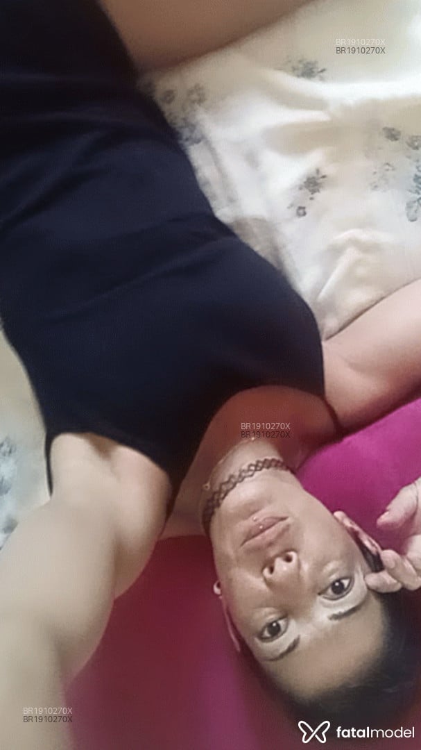 Acompanhante mulher com cabelo castanho de olhos pretos em Florianópolis - FabyMagrinha