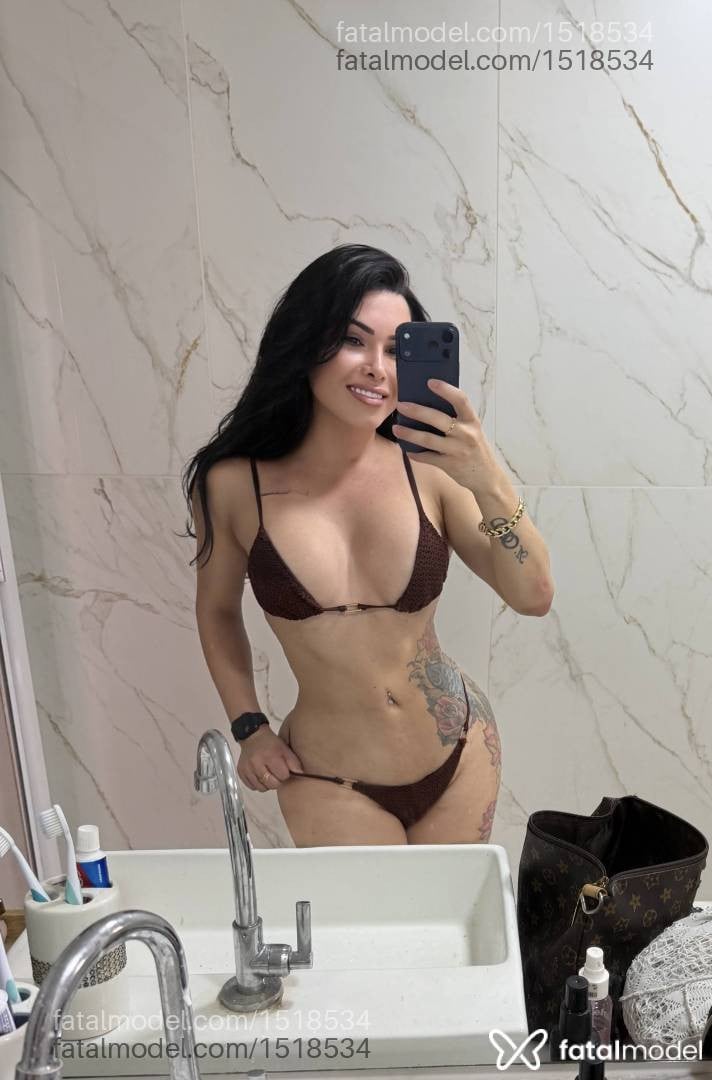 Acompanhante mulher trans morena (o) de olhos castanhos em Porto Velho - Bruna Brasil