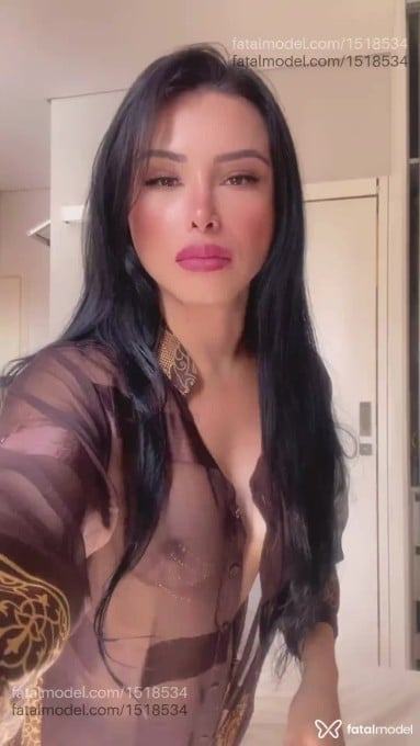 Acompanhante mulher trans morena (o) de olhos castanhos - Bruna Brasil