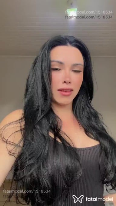 Acompanhante mulher trans morena (o) de olhos castanhos - Bruna Brasil