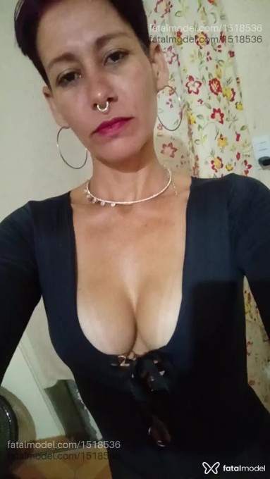 Acompanhante mulher morena (o) de olhos castanhos em Araxá - Nicolly