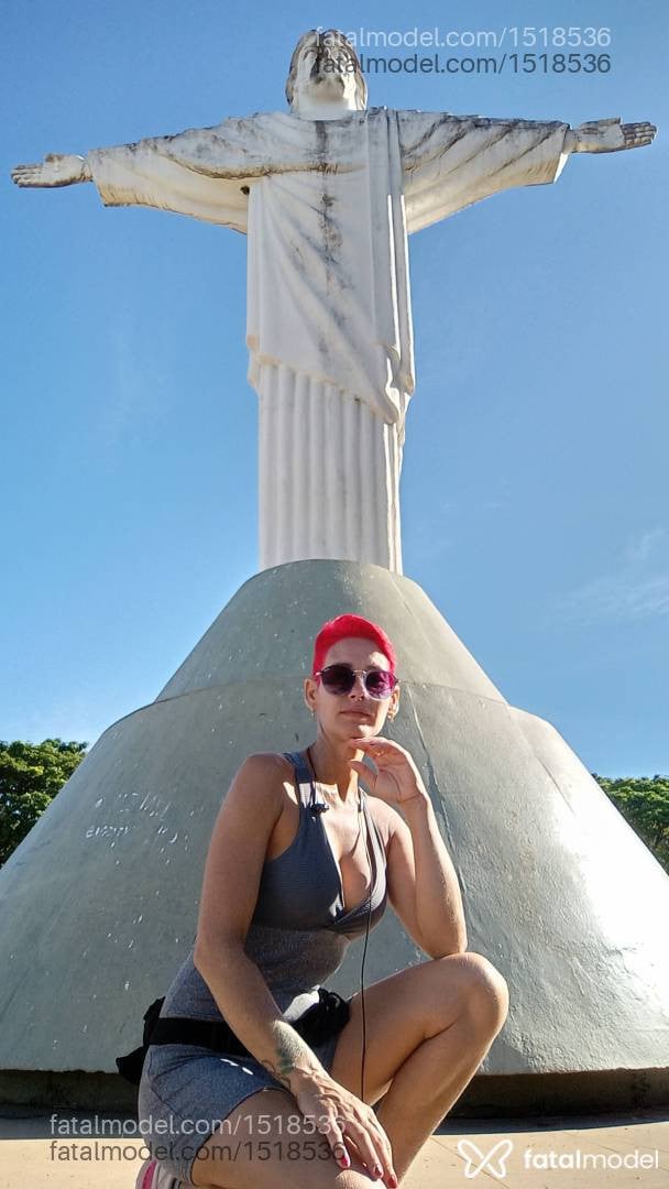 Acompanhante mulher morena (o) de olhos castanhos em Araxá - Nicolly