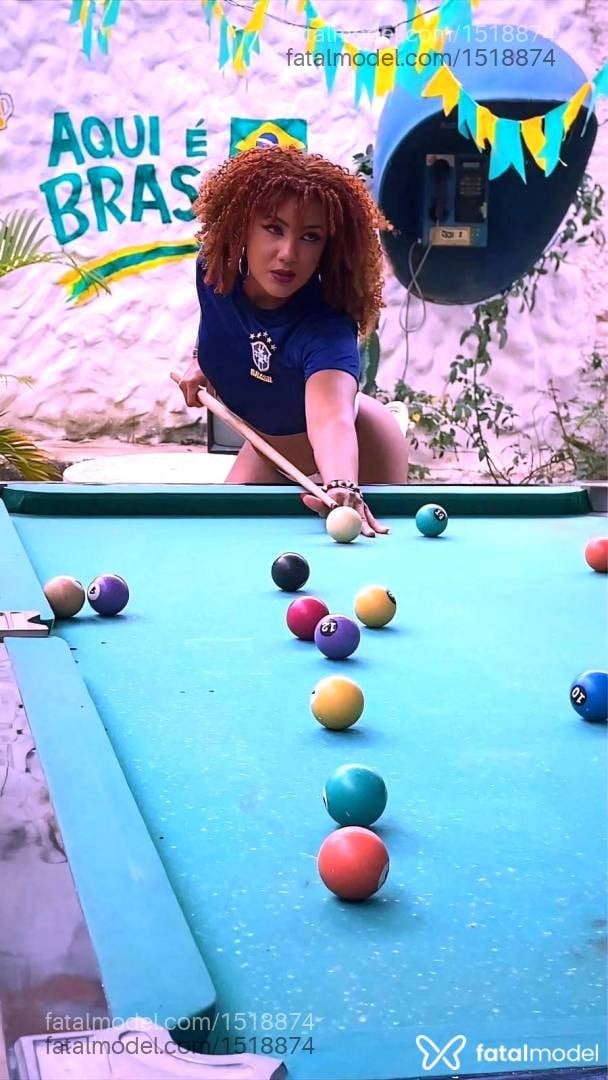 Acompanhante mulher ruiva (o) de olhos castanhos em Parauapebas - Chryslane