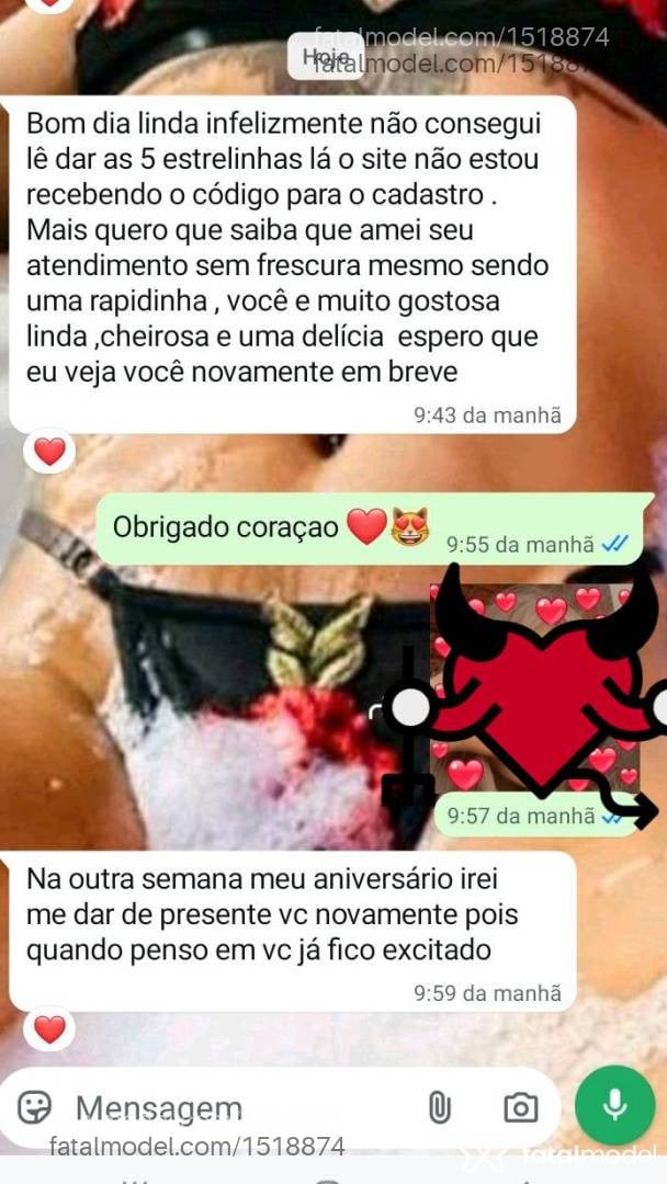 Acompanhante mulher ruiva (o) de olhos castanhos - Chryslane