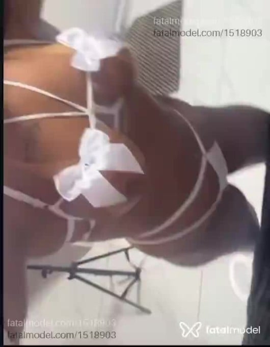Acompanhante mulher com cabelo castanho de olhos castanhos em Saquarema - Luana Félix