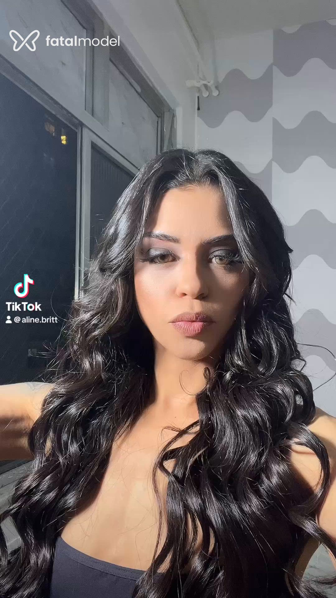 Acompanhante mulher com cabelo castanho de olhos verdes - Isabella britt Acompanhante mulher com cabelo castanho de olhos verdes - Isabella britt