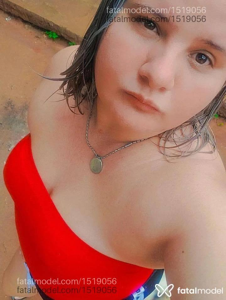 Acompanhante mulher loira (o) de olhos mel - Izabely bizerinha