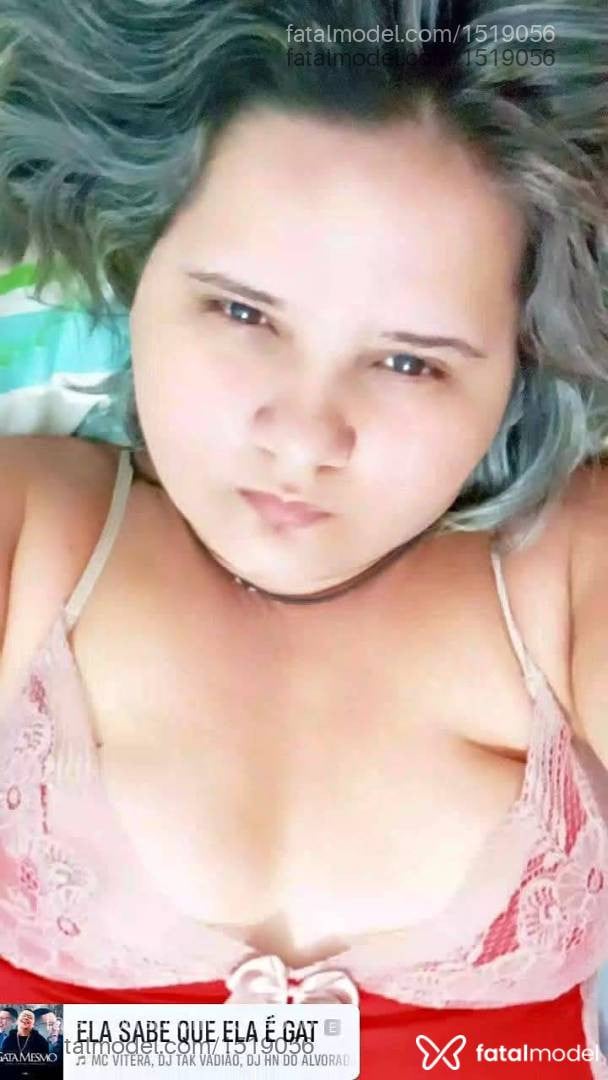 Acompanhante mulher loira (o) de olhos mel - Izabely bizerinha