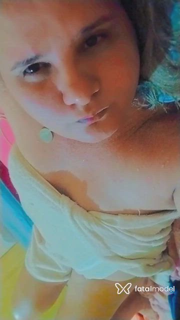 Acompanhante mulher loira (o) de olhos mel - Izabely bizerinha