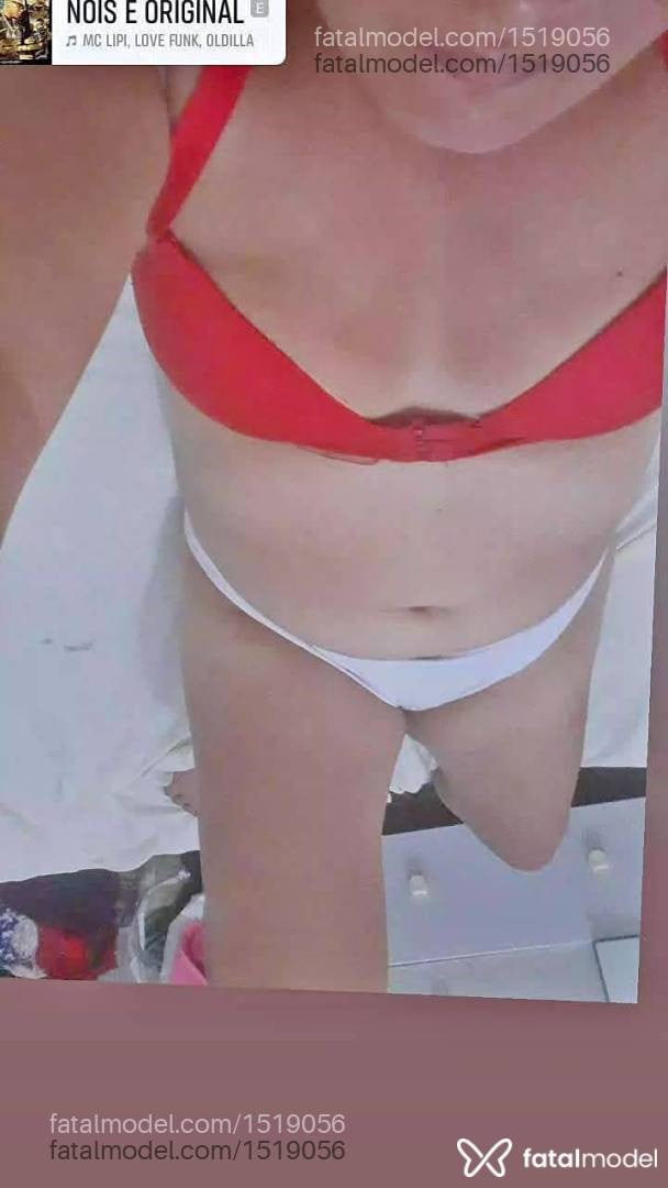 Acompanhante mulher loira (o) de olhos mel - Izabely bizerinha