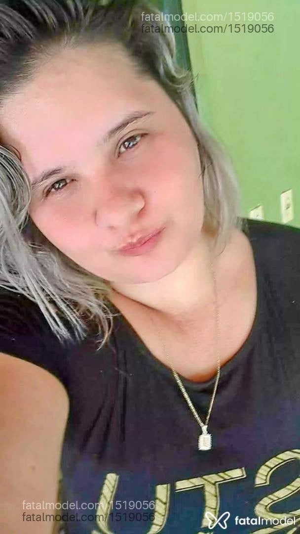 Acompanhante mulher loira (o) de olhos mel - Izabely bizerinha