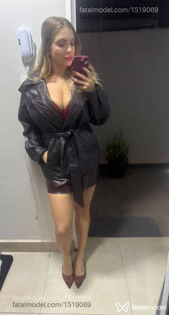 Acompanhante mulher loira (o) de olhos verdes em São José do Rio Preto - Laura Lopes