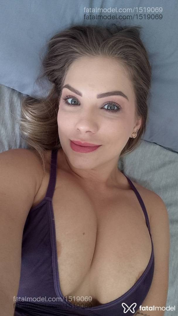 Acompanhante mulher loira (o) de olhos verdes em Limeira - Laura Lopes