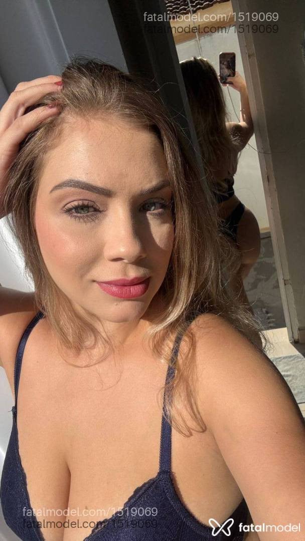 Acompanhante mulher loira (o) de olhos verdes em Limeira - Laura Lopes