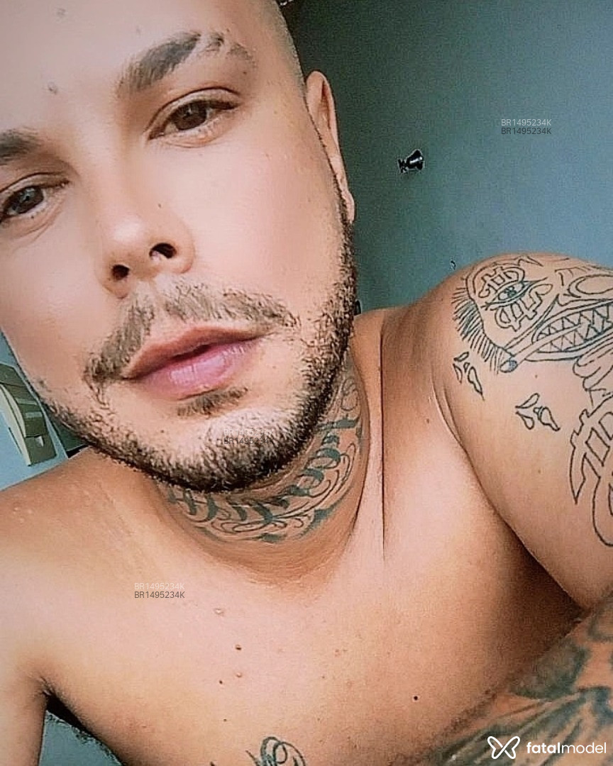 Acompanhante homem sem cabelo de olhos castanhos em São José do Rio Preto Acompanhante homem sem cabelo de olhos castanhos em São José do Rio Preto - Richard