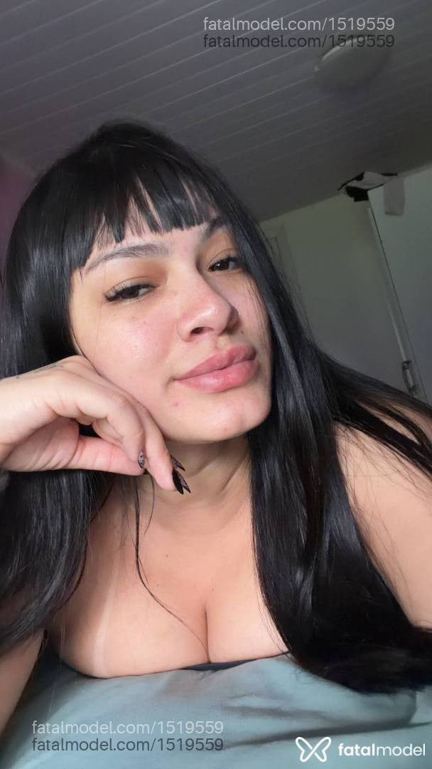 Acompanhante mulher morena (o) de olhos castanhos - Tóquio
