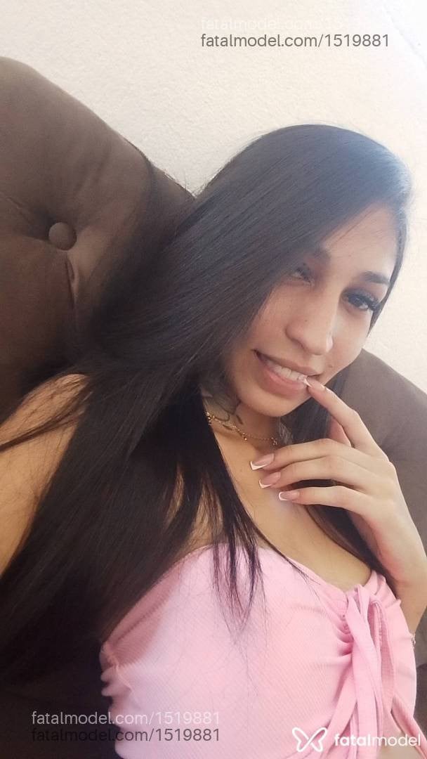 Acompanhante mulher morena (o) de olhos pretos - Pérola Silva