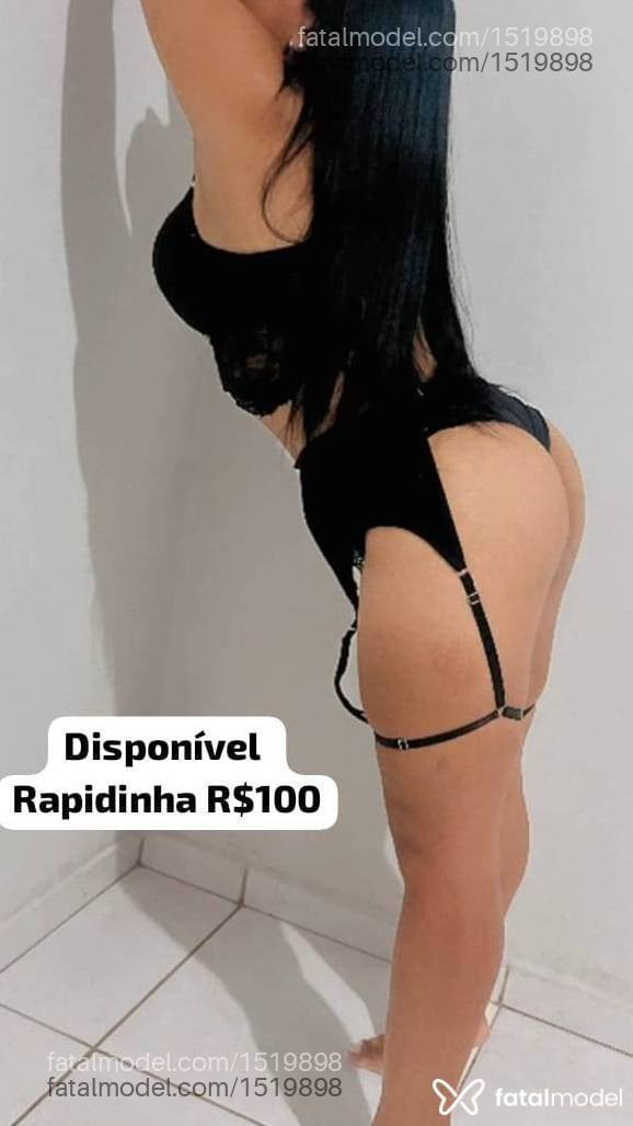 Acompanhante mulher com cabelo castanho de olhos castanhos em Vilhena - Natasha