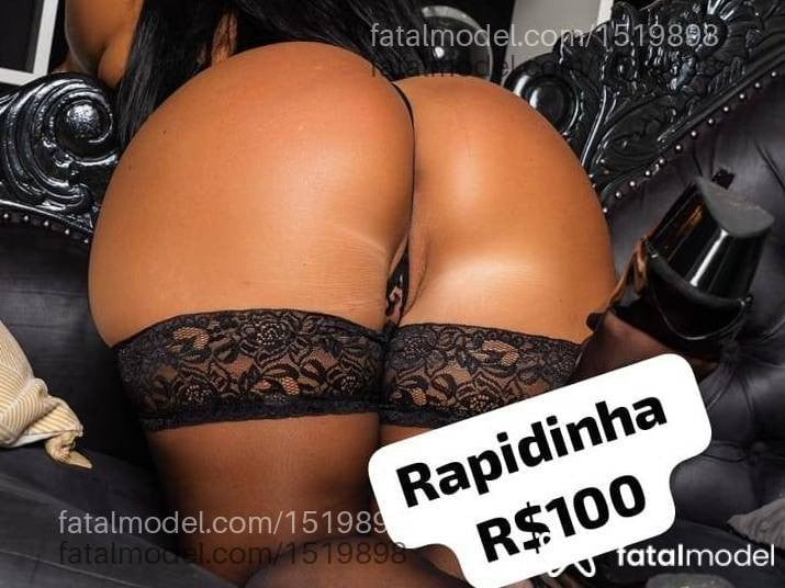 Acompanhante mulher com cabelo castanho de olhos castanhos - Natasha