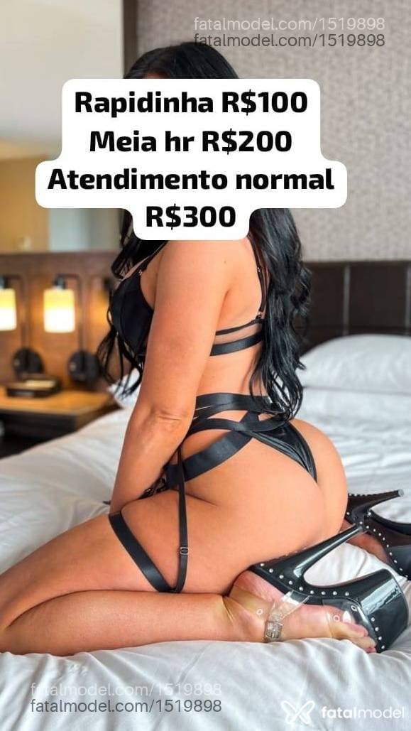 Acompanhante mulher com cabelo castanho de olhos castanhos - Natasha