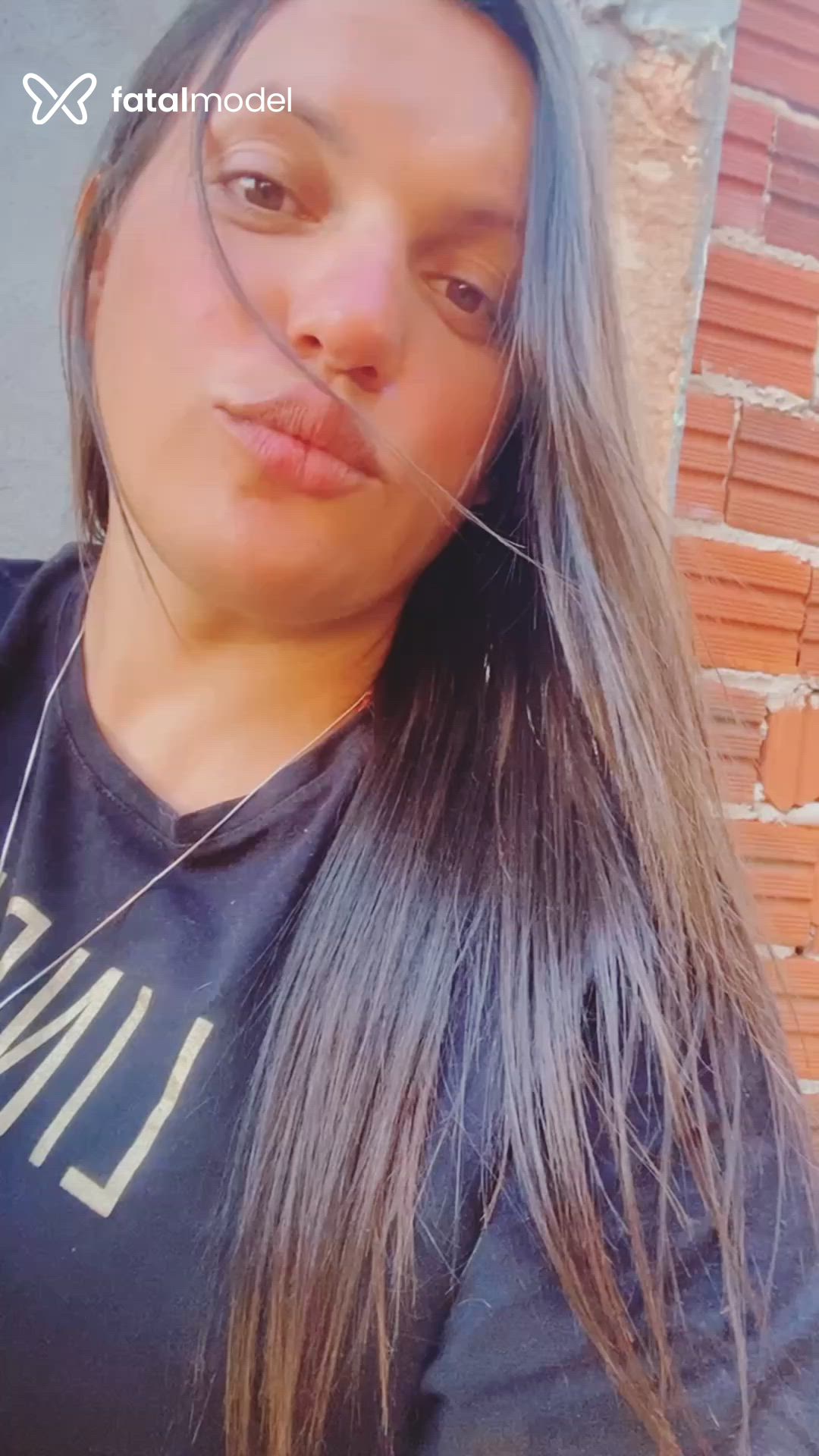 Acompanhante travesti com cabelo castanho de olhos castanhos - Pérola