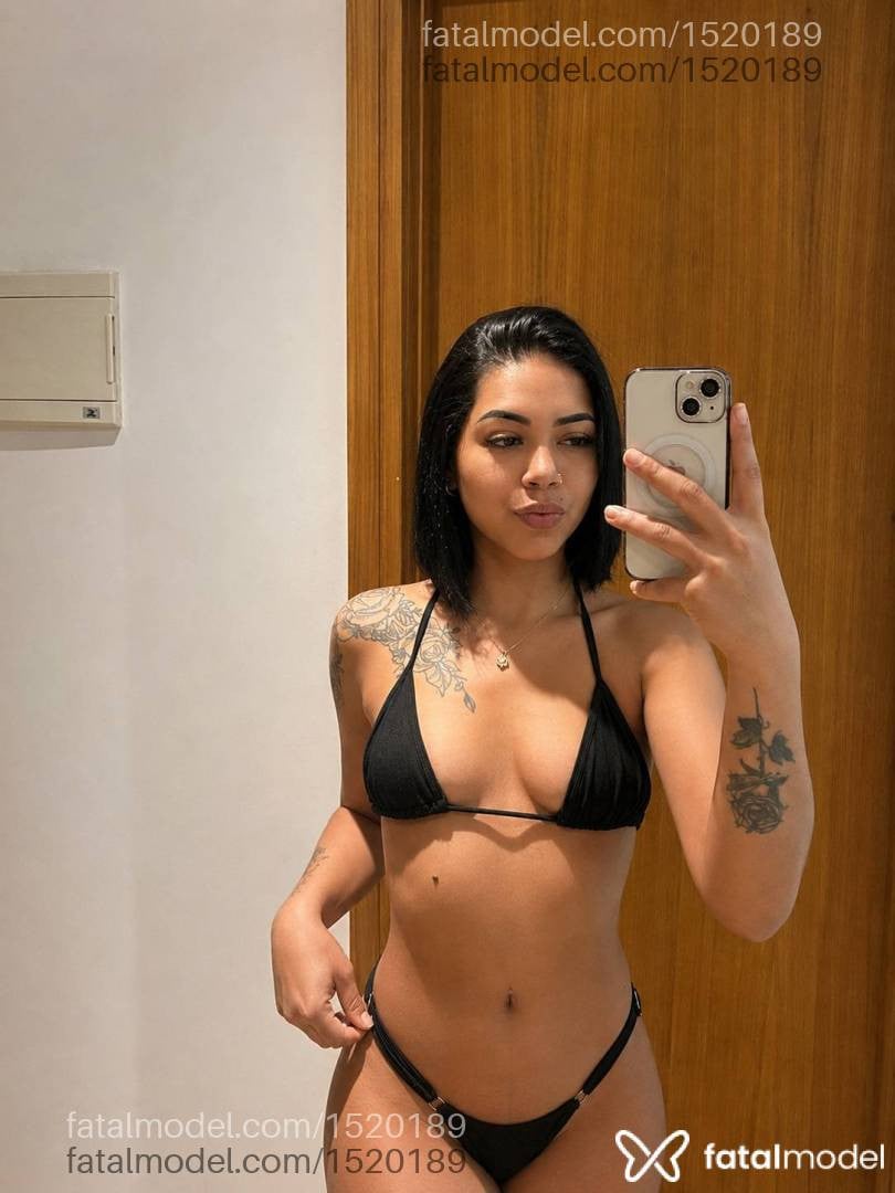 Acompanhante mulher morena (o) de olhos castanhos - Letícia Lopes