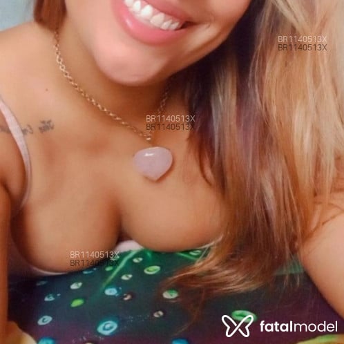 Acompanhante mulher loira (o) de olhos verdes - Ariane Roux Acompanhante mulher loira (o) de olhos verdes - Ariane Roux