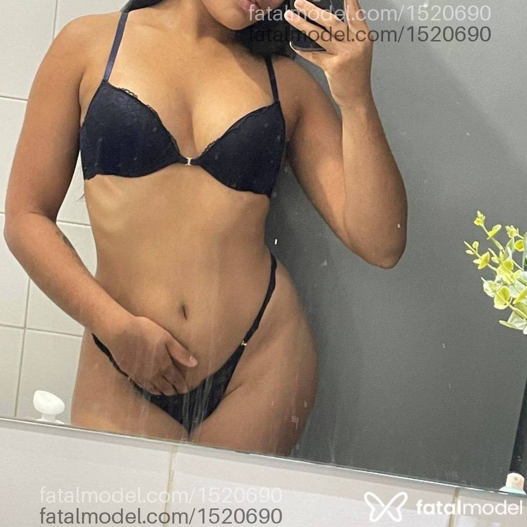 Acompanhante mulher morena (o) de olhos castanhos em Salvador - Alice Nozaki