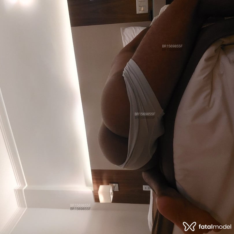 Acompanhante homem morena (o) de olhos castanhos em São José do Rio Preto Acompanhante homem morena (o) de olhos castanhos em São José do Rio Preto - Yago Silva
