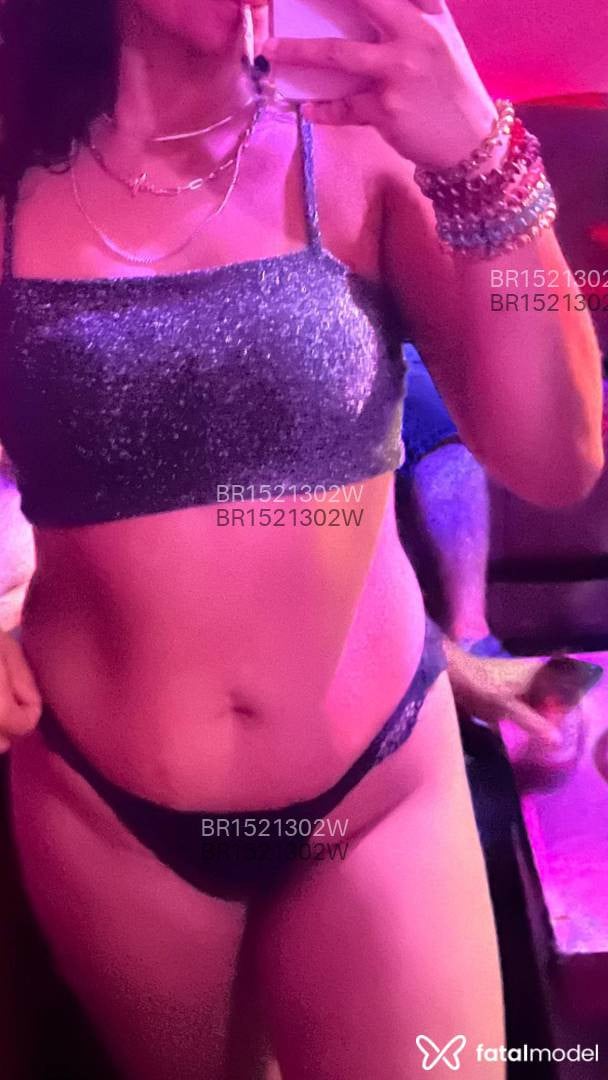 Acompanhante mulher morena (o) de olhos castanhos em Rio Grande - Ágatha Pires