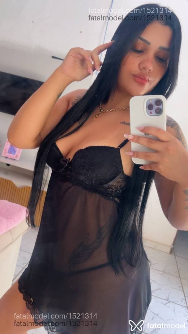 Acompanhante mulher morena (o) de olhos castanhos - Bruna