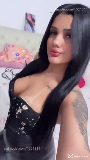 Acompanhante mulher morena (o) de olhos castanhos em Palmeiras de Goiás Acompanhante mulher morena (o) de olhos castanhos em Palmeiras de Goiás - Bruna