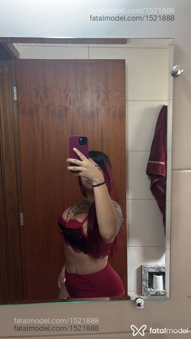 Acompanhante mulher ruiva (o) de olhos castanhos em Araxá - Laryssa Melzim