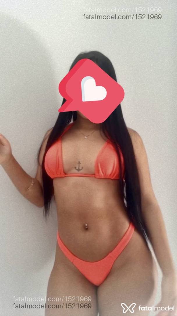Acompanhante mulher morena (o) de olhos pretos - Sara Aguiar