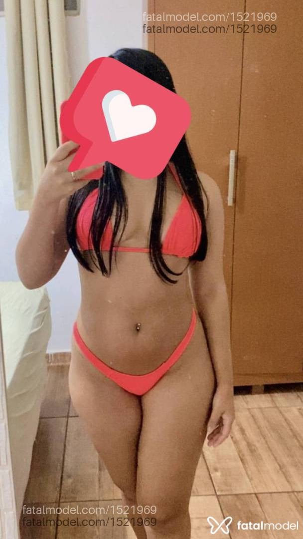 Acompanhante mulher morena (o) de olhos pretos - Sara Aguiar