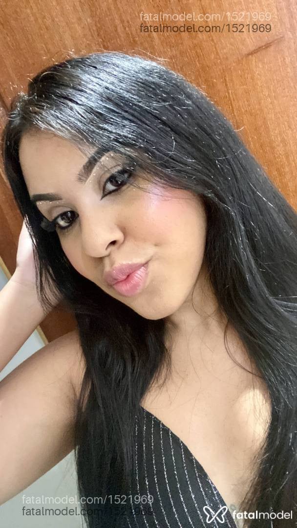 Acompanhante mulher morena (o) de olhos pretos - Sara Aguiar